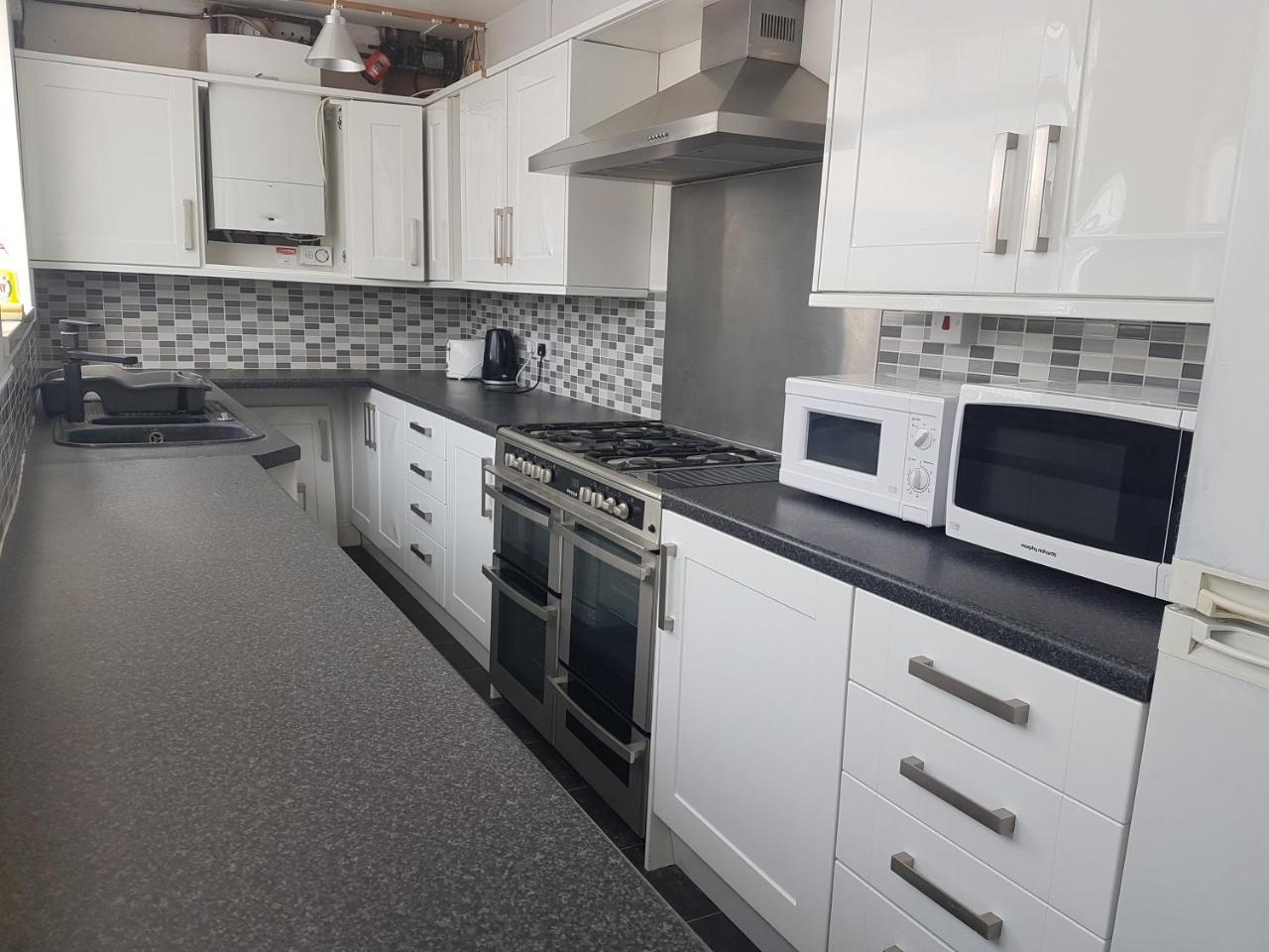 Carmel Serviced Rooms Southampton Bagian luar foto