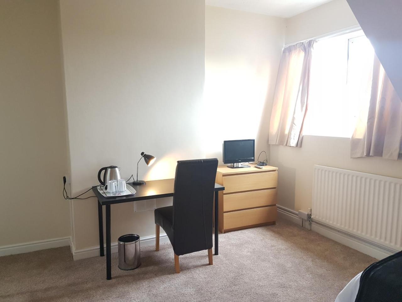 Carmel Serviced Rooms Southampton Bagian luar foto